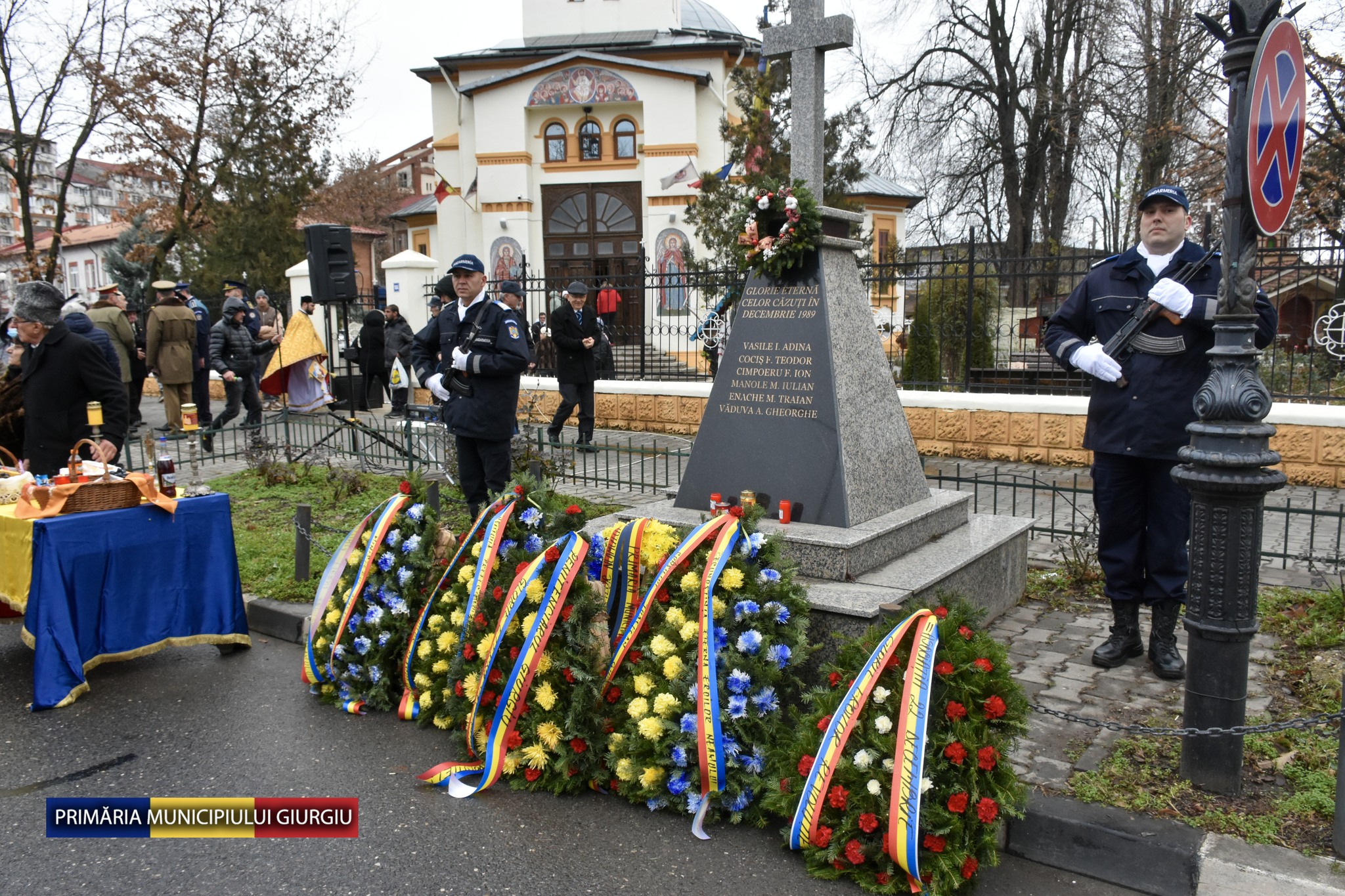 Programul manifestărilor dedicate Zilei Victoriei Revoluției Române și a Libertății