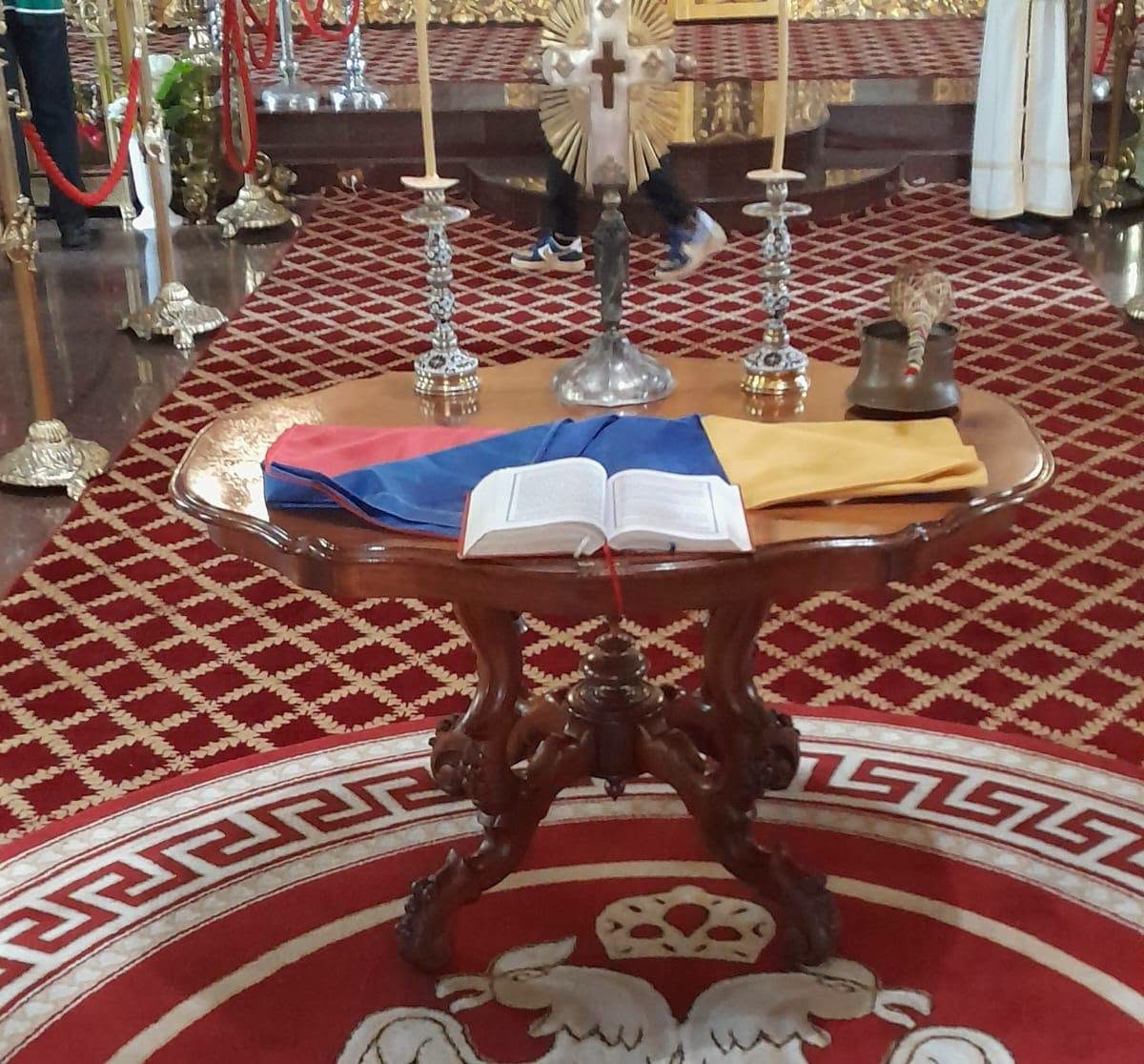 Pregătirile pentru ceremonia oficială organizată cu prilejul Zilei Drapelului Național au început de astăzi