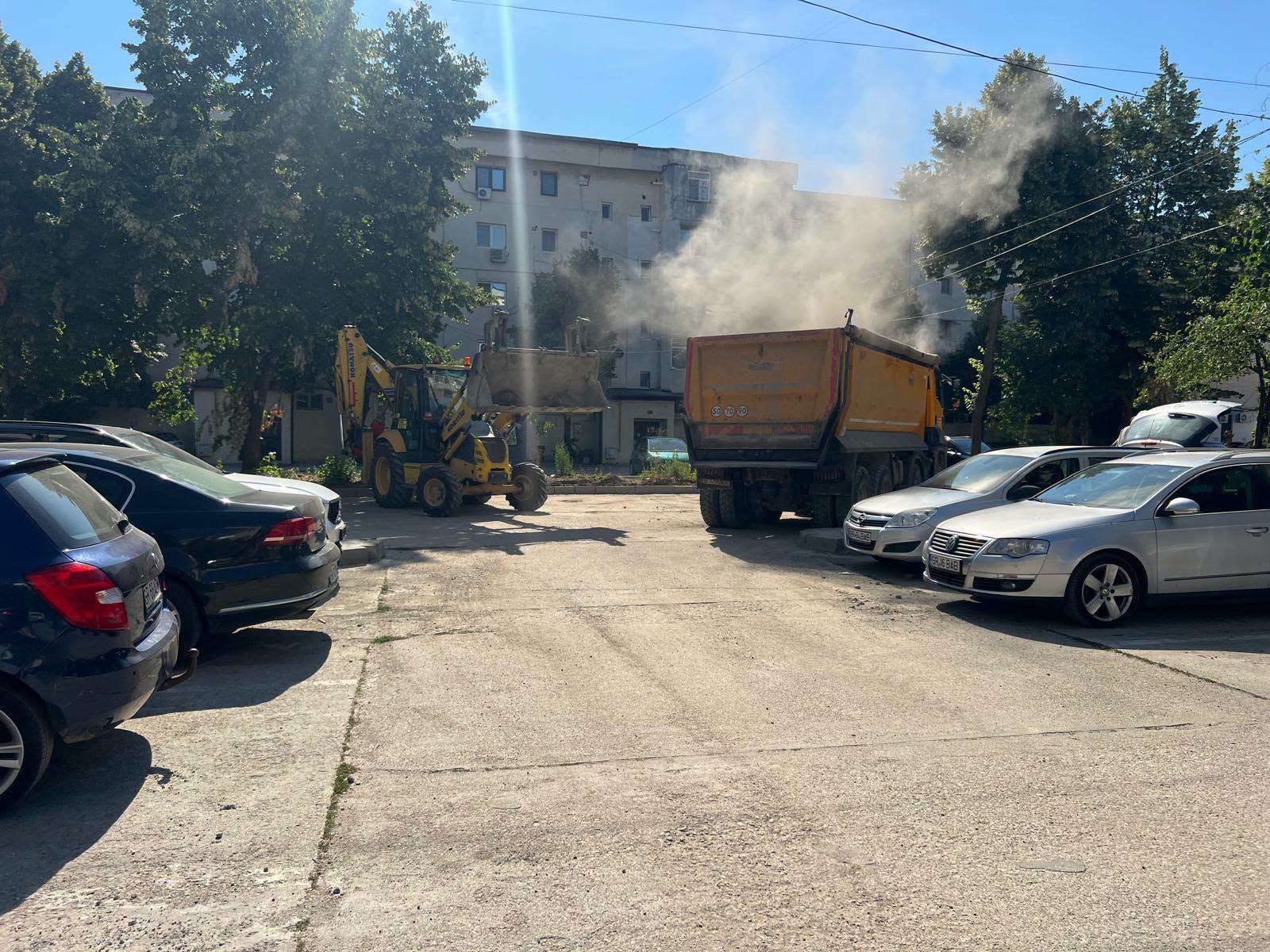 Continuă lucrările de modernizare carosabil în cadrul proiectului finanțat prin Programul Național de Investiții „Anghel Saligny”